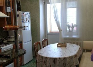 Продаю 2-ком. квартиру, 61.5 м2, Ярославль, проспект Фрунзе, 39к2, жилой район Сокол