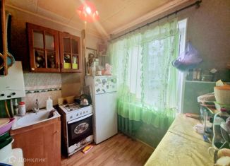 Трехкомнатная квартира на продажу, 61.8 м2, посёлок Грицовский, Первомайская улица, 1