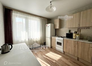 Продам 1-ком. квартиру, 40 м2, Ростов-на-Дону, улица Петренко, 3