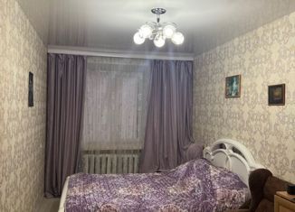 Продам 2-ком. квартиру, 46 м2, Нижний Новгород, улица Радио, 2, метро Двигатель Революции