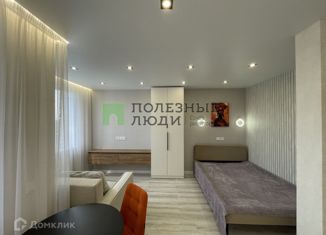 Продам 1-комнатную квартиру, 32 м2, Удмуртия, улица 40 лет Победы, 89