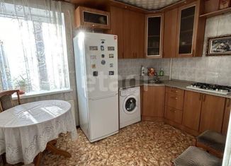 Продам 2-комнатную квартиру, 43.7 м2, посёлок Исток, Главная улица, 18А