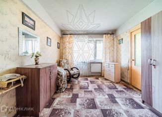 Продам трехкомнатную квартиру, 57.2 м2, Санкт-Петербург, Новочеркасский проспект, 54к2, Новочеркасский проспект