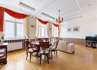 Сдается 3-ком. квартира, 125 м2, Москва, улица Серафимовича, 2, метро Кропоткинская