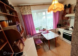 Продам 3-ком. квартиру, 62 м2, посёлок Талажский Авиагородок, улица Аэропорт Архангельск, 7