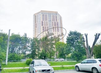 Продается 3-ком. квартира, 91 м2, Калуга, улица Белинского, 2А, ЖК Высота