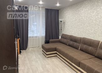 2-комнатная квартира на продажу, 43 м2, Омская область, улица 50 лет Профсоюзов, 111