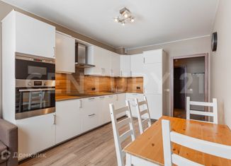 Продам 2-ком. квартиру, 60 м2, поселение Десёновское, Облепиховая улица, 29