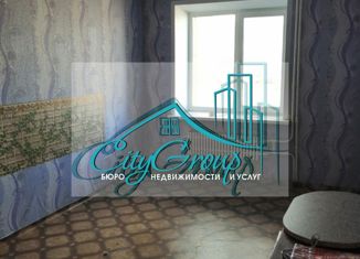 Продаю 2-комнатную квартиру, 36.2 м2, Орск, улица Юлина, 8