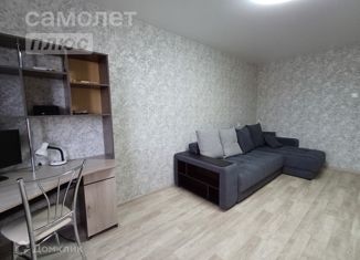 Продам 2-ком. квартиру, 47.1 м2, Белокуриха, Советская улица, 6