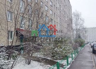 Продажа трехкомнатной квартиры, 64 м2, Тобольск, микрорайон 7А, 6