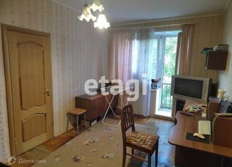 Продаю 2-ком. квартиру, 43 м2, Санкт-Петербург, улица Новостроек, 33, улица Новостроек