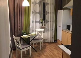 Продается 4-комнатная квартира, 108.2 м2, Троицк, Нагорная улица, 6