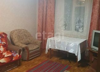 Продается 2-комнатная квартира, 57.7 м2, поселок городского типа Уренгой, 2-й микрорайон, 22