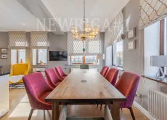 Сдаю дом, 600 м2, деревня Покровское, 3-я Рождественская улица