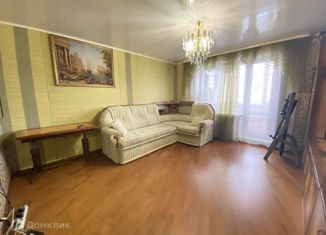 Продается 3-комнатная квартира, 60.8 м2, Рыбное, Большая улица, 10