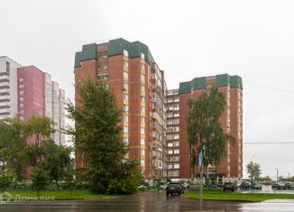 Продаю трехкомнатную квартиру, 108 м2, Пермский край, Кировоградская улица, 52