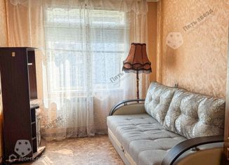 Продаю 2-комнатную квартиру, 50 м2, Тверь, улица Хромова, 19