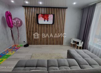 Продается 2-комнатная квартира, 60 м2, рабочий поселок Маркова, квартал Стрижи, 11