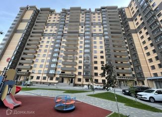 Продажа 2-комнатной квартиры, 62.2 м2, Черкесск, Кавказская улица, 92