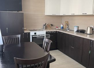 Продаю 2-комнатную квартиру, 65.8 м2, Челябинск, улица Василевского, 76, Ленинский район