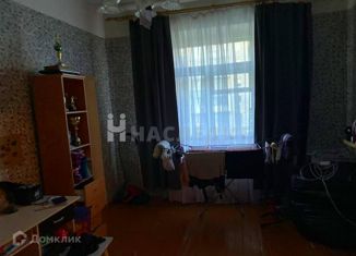 Продажа двухкомнатной квартиры, 56.7 м2, Псковская область, улица Гастелло, 3