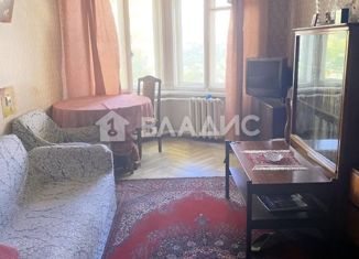 Продаю 3-комнатную квартиру, 55.5 м2, Санкт-Петербург, улица Возрождения, 15, улица Возрождения