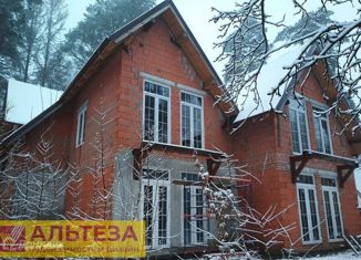 Продам таунхаус, 160 м2, Светлогорск, улица Степана Разина, 1А