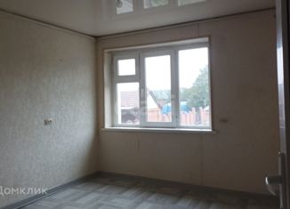 Продается двухкомнатная квартира, 40 м2, Грозный, Байсангуровский район, улица Шейх-Дока, 2