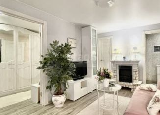 Двухкомнатная квартира на продажу, 42.3 м2, посёлок городского типа Звёздный, улица Ленина, 8