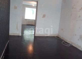 Продаю 3-комнатную квартиру, 59 м2, поселок Раздолье, улица Микрорайон, 2