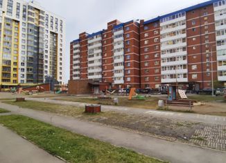 Сдаю в аренду 1-ком. квартиру, 35 м2, Иркутская область, Депутатская улица, 87/3