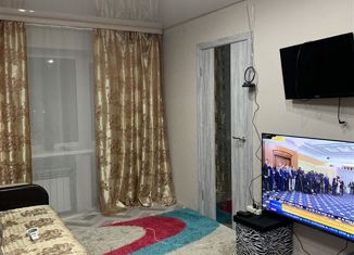 Продаю 3-ком. квартиру, 45 м2, Котовск, Колхозная улица, 20