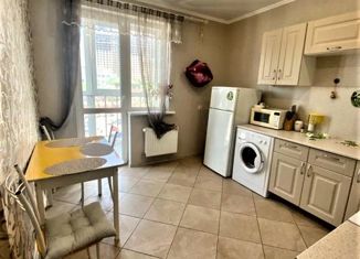 Продам 1-ком. квартиру, 36.1 м2, Новороссийск, ЖК Облака, улица Куникова, 55к1