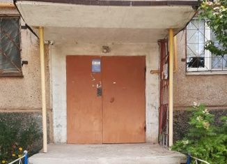 Продается 4-ком. квартира, 60.4 м2, Новотроицк, Комсомольский проспект, 36