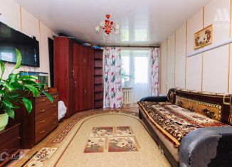 3-комнатная квартира на продажу, 61 м2, деревня Кузнечиха, улица Нефтяников, 12