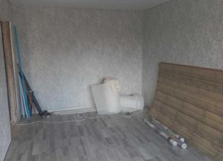 Однокомнатная квартира на продажу, 32 м2, Магнитогорск, улица Труда, 15/1