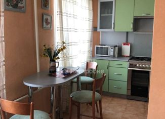 Трехкомнатная квартира на продажу, 55 м2, Москва, Варшавское шоссе, 65к2, метро Нагорная