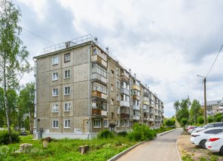 Продажа 3-комнатной квартиры, 58.5 м2, Кировская область, улица Чапаева, 32