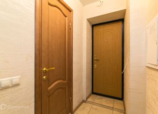 Продается трехкомнатная квартира, 55 м2, Москва, 3-я Институтская улица, 14, 3-я Институтская улица