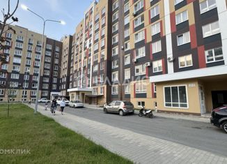 Продается 2-комнатная квартира, 34 м2, посёлок Берёзовый, улица имени Профессора Малигонова, 42