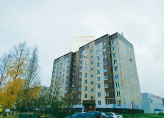 Продается 3-ком. квартира, 71.5 м2, Ленинградская область, проспект Володарского, 26