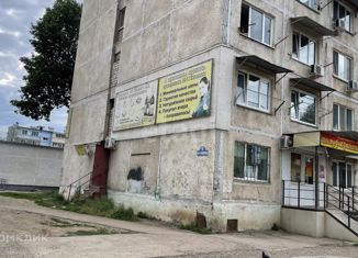 Продается 1-комнатная квартира, 18 м2, Арсеньев, улица Островского, 8