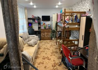 Продается 2-ком. квартира, 43.9 м2, Кыштым, улица Челюскинцев, 60