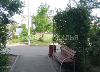 Продам 1-комнатную квартиру, 31 м2, Волгоград, улица Козака, 11