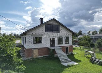 Продается дом, 299.5 м2, деревня Малое Карасёво, Центральная улица, 3