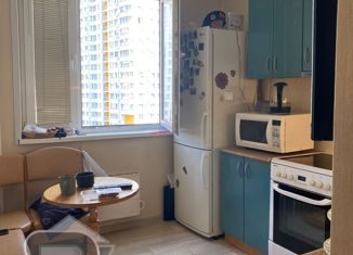2-комнатная квартира на продажу, 56 м2, Москва, улица Маршала Полубоярова, 2, улица Маршала Полубоярова
