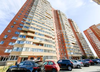 Продается 2-комнатная квартира, 54.9 м2, Ульяновск, улица Кирова, 6/2