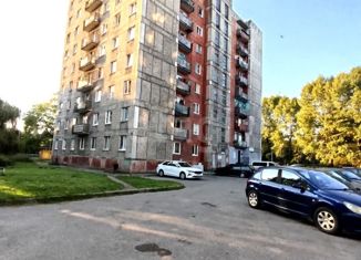 Продается 4-комнатная квартира, 87.7 м2, Калининград, улица Горького, 50