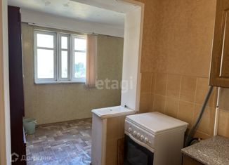 Продается 2-комнатная квартира, 55 м2, город Кизилюрт, улица Гамзата Цадаса, 84